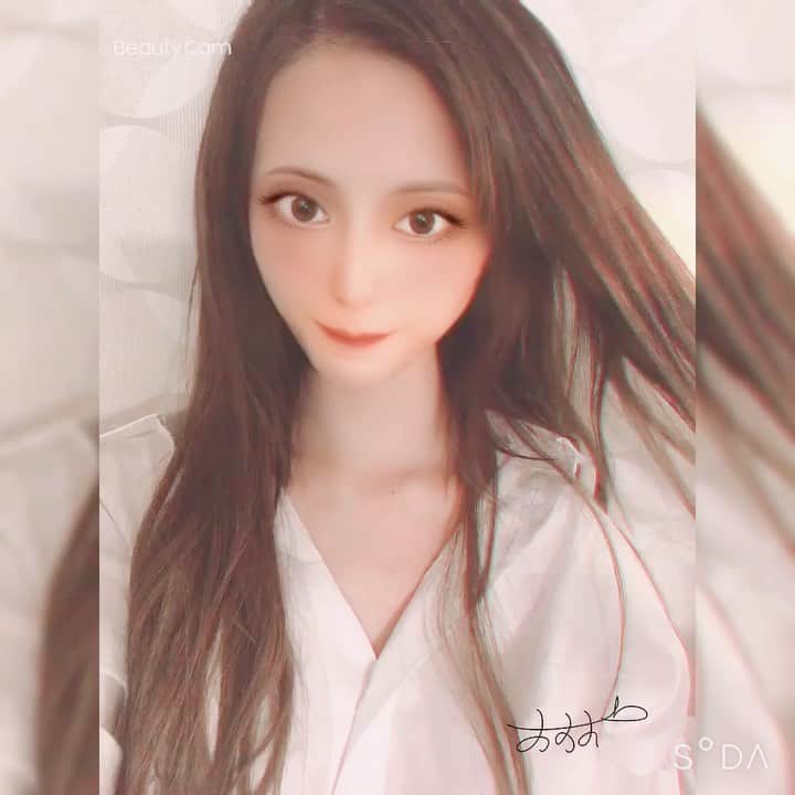 三咲美憂のインスタグラム：「👩💄﻿ ﻿ ・﻿ ﻿ 久しぶりに撮影ない日にイメチェンしてみたよ 👱‍♀️﻿ ﻿ みなさまはどのみゅうみゅうがお好き？？ ﻿ ﻿ #AV女優 #三咲美憂 #おうち時間 #イメチェン」