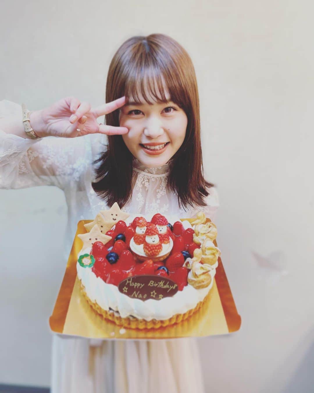 Negiccoのインスタグラム：「﻿ 今日で4月が終わり。﻿ 4月はNegiccoリーダーの、﻿ Nao☆誕生月でした。﻿ 来年は盛大にお祝いできますように。﻿ ﻿ #Negicco﻿ #Nao☆」