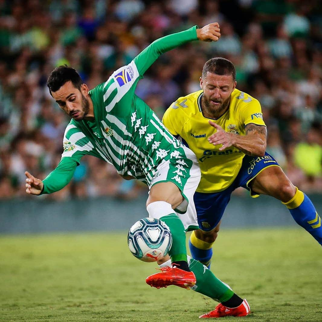 フアン・ミゲル・ヒメネス・ロペスのインスタグラム：「💭⚽💚 Cuántas ganas tenéis de fútbol? Cuántas de Betis? 📈」