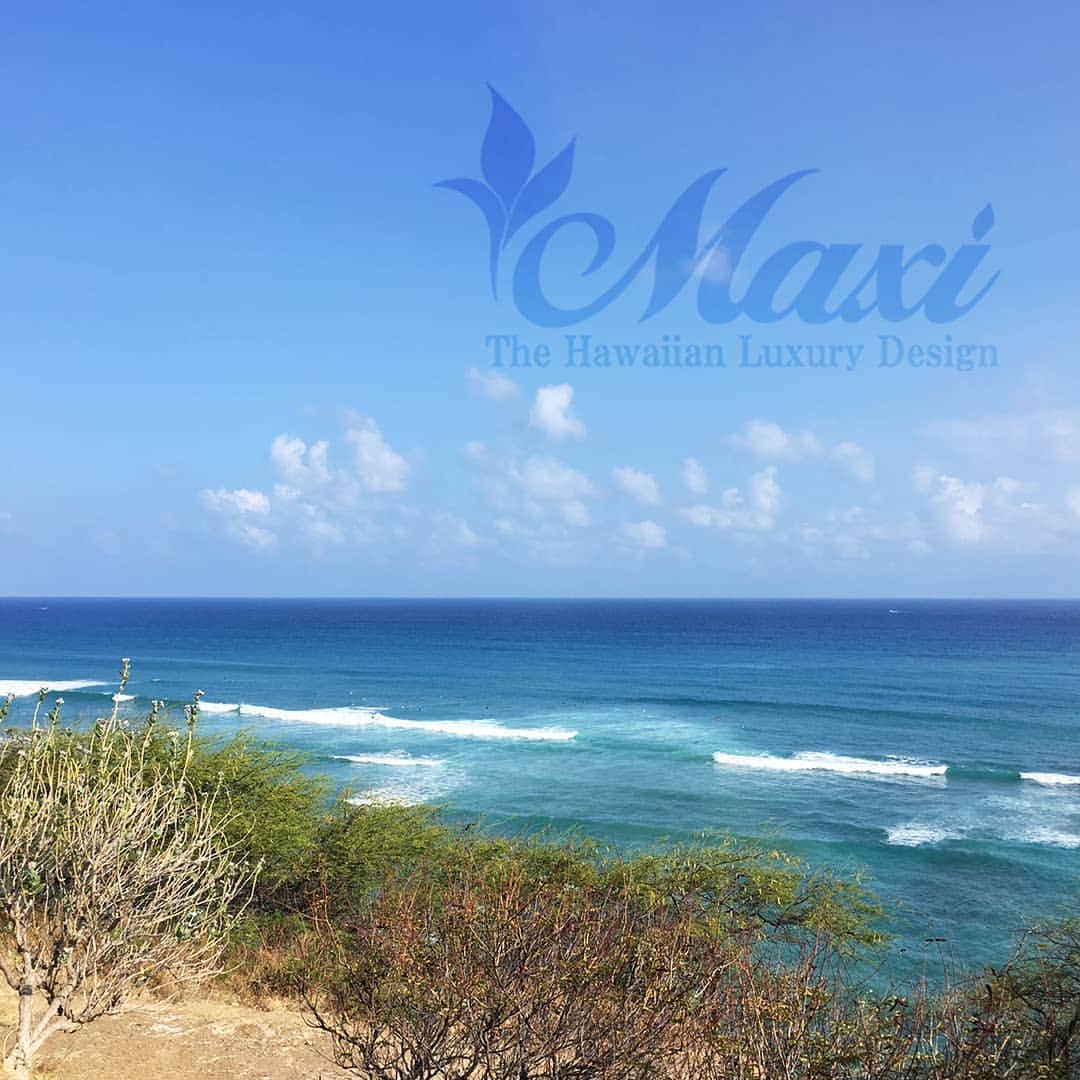 のインスタグラム：「Happy Aloha Friday🤙 #maxi #maxihawaiianjewelry #hawaiianjewelry #hawaiianheirloom #hawaii #hawaiian #aloha #マキシ #マキシハワイアンジュエリー #ハワイアンジュエリー #ハワイ #ハワイアン #アロハ」
