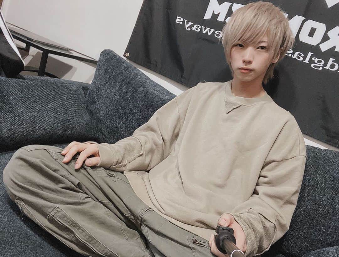圭吾のインスタグラム：「本日はアースカラー」