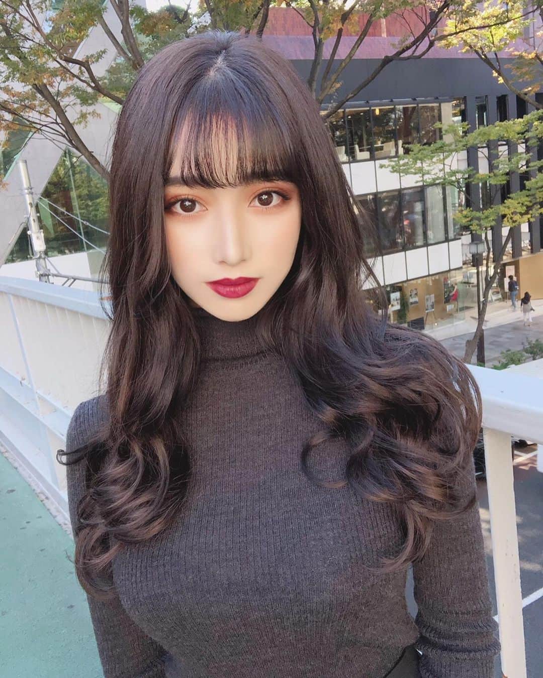 小西恭平さんのインスタグラム写真 小西恭平instagram 春夏おすすめのセミロング ロングヘアです 毛量が多い方 頭が大きく見えやすい方はaラインのフォルムにしてあげると頭が小さく見え小顔に見せれます オーダーの際は画像を提示していただけると
