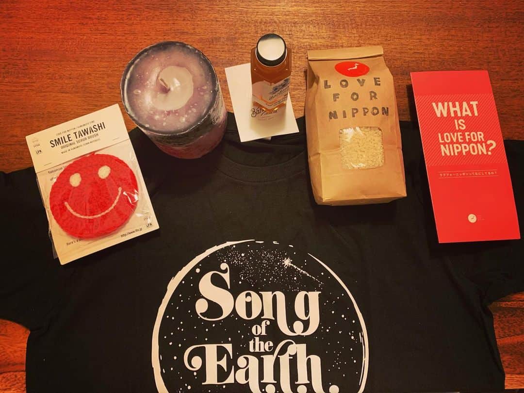 清春さんのインスタグラム写真 - (清春Instagram)「僕も初参加する筈だった 『song for the earth』 @songoftheearth311  このイベントを企画されてる @candle_june君から届きました  ありがとうございます、出たかったです。」4月30日 20時53分 - kiyoharu_official