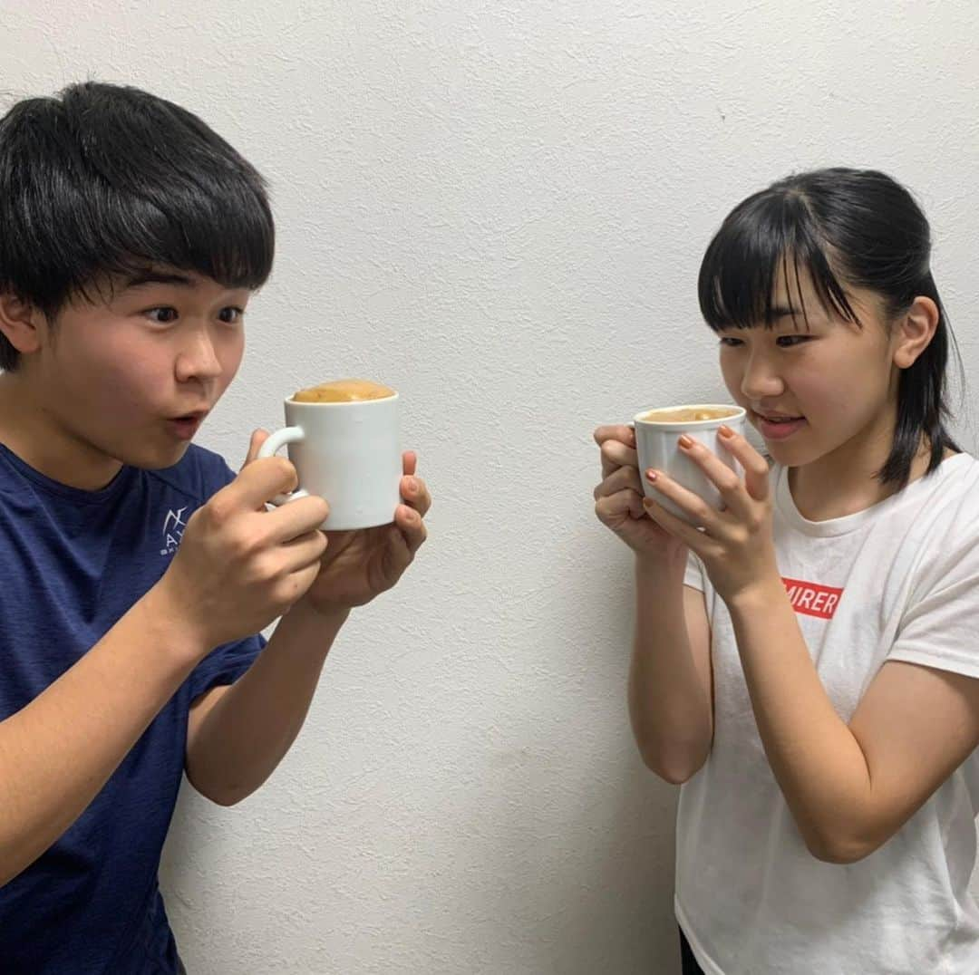 鈴木福さんのインスタグラム写真 - (鈴木福Instagram)「ダルゴナコーヒーやってみた！  インスタ映えを狙う。 飲む時は要注意。  #インスタ映え#狙う#写真#ダルゴナコーヒー#要注意#美味しかった」4月30日 21時44分 - s_fuku_te