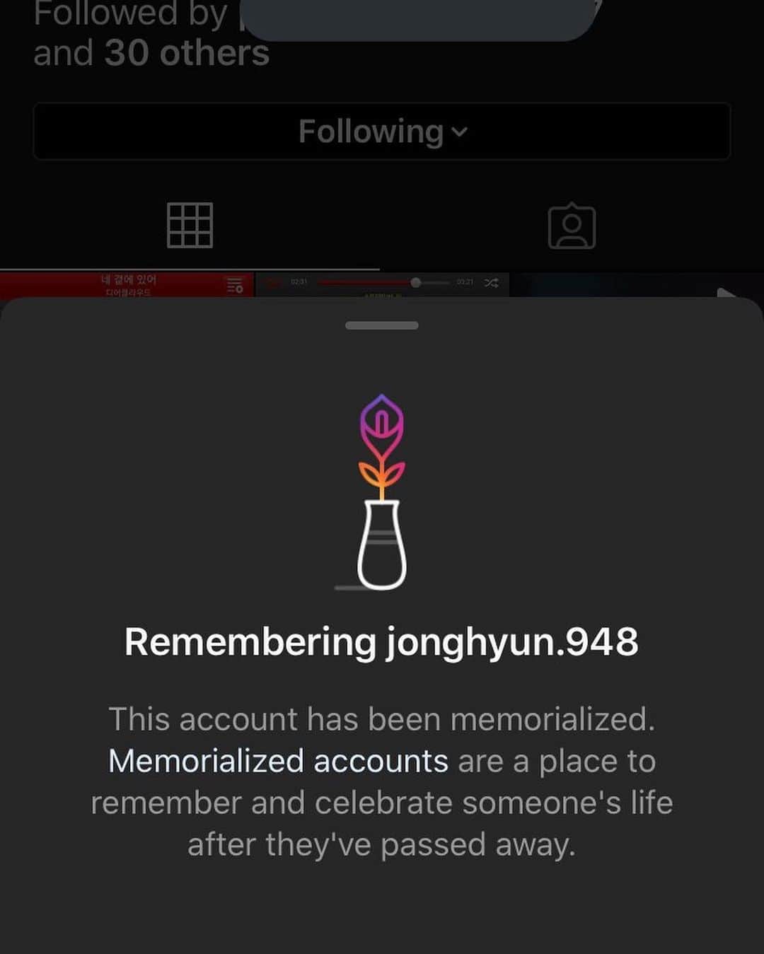 SHINeeのインスタグラム：「Instagram has a new feature where they will not take down the account of someone who has passed away. Instead they’ll keep it in remembrance of him. We miss you everyday Jonghyun ❤️」