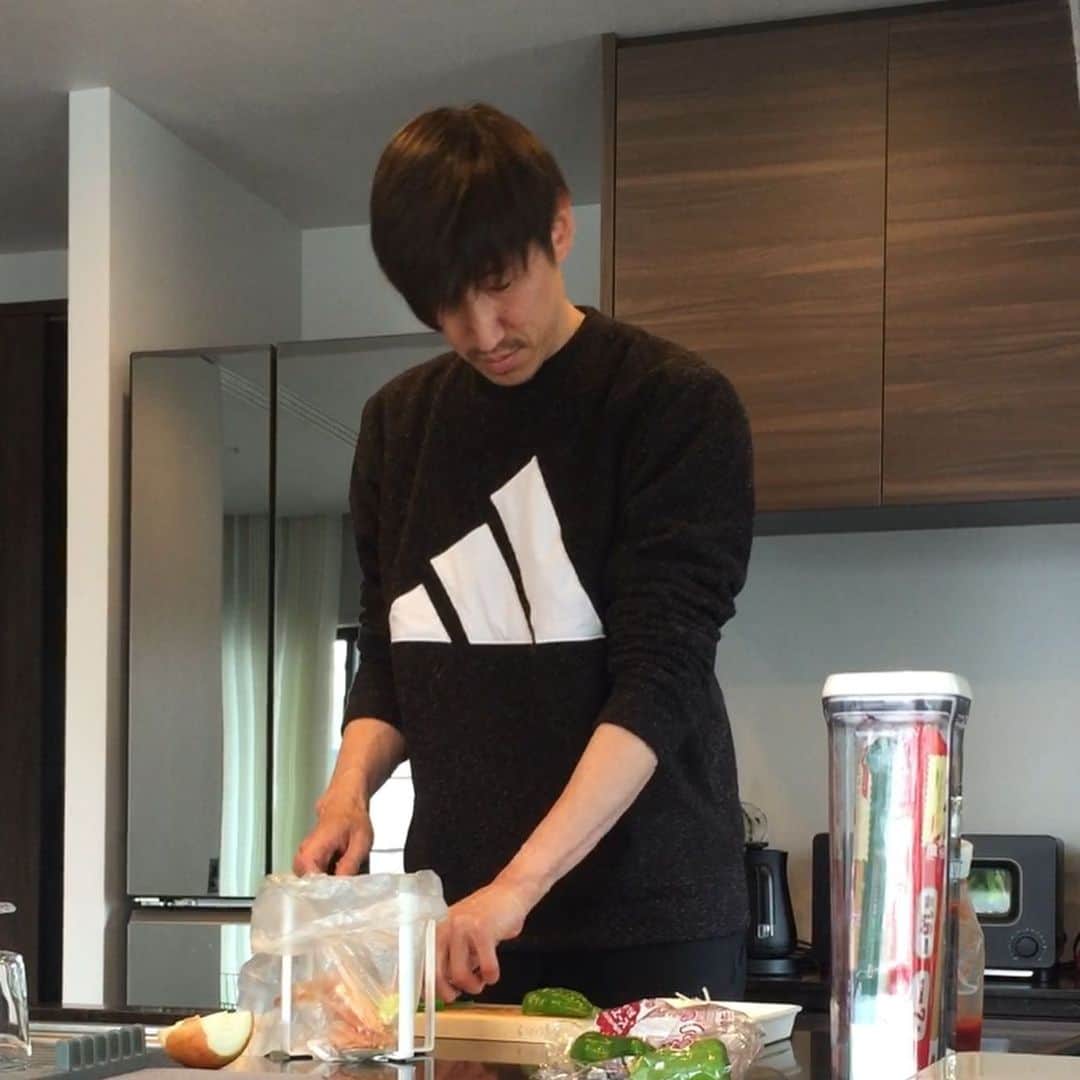 網野友雄のインスタグラム：「朝スッキリ見てたらナポリタン食べたくなってランチで作ってみました！ #ナポリタン」