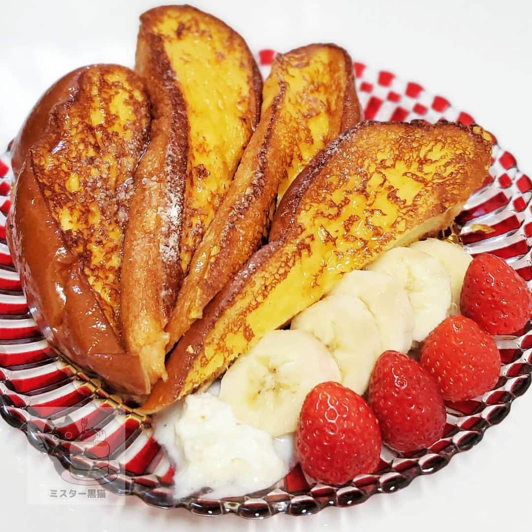 ミスター黒猫（黒猫仙人）のグルメインスタ