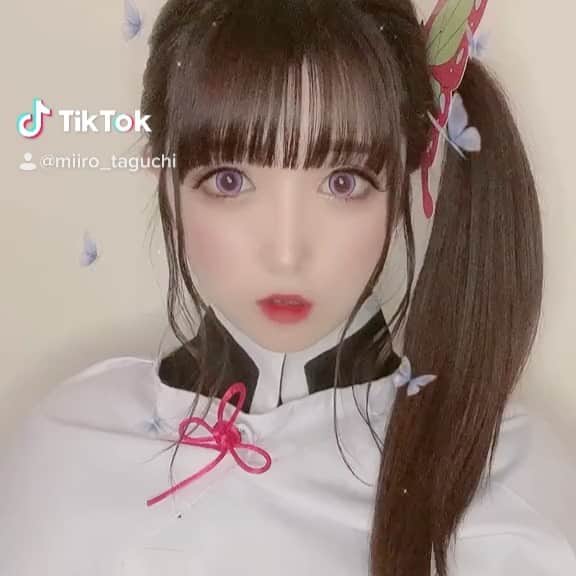 田口未彩のインスタグラム：「🎀 . . 昨日Tiktokに載せたカナヲ🦋 . . #カナヲコスプレ #栗花落カナヲ #鬼滅の刃　#鬼滅　#鬼殺隊 #カナヲ　#コスプレ　#アニメ #アニメコスプレ　#tiktok」