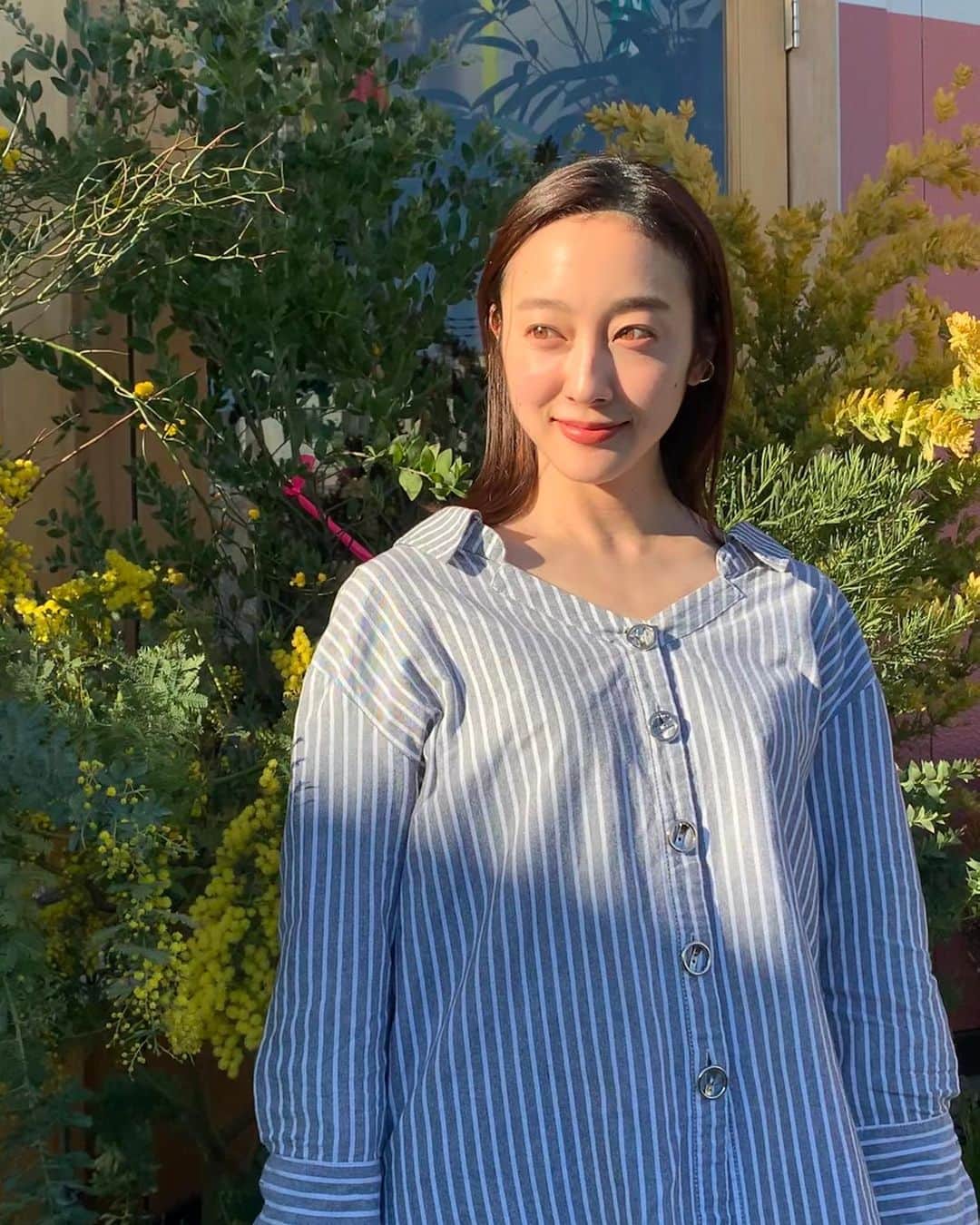 泉見祐希のインスタグラム：「5 月スタート！ Stay positive でいよう🌼」