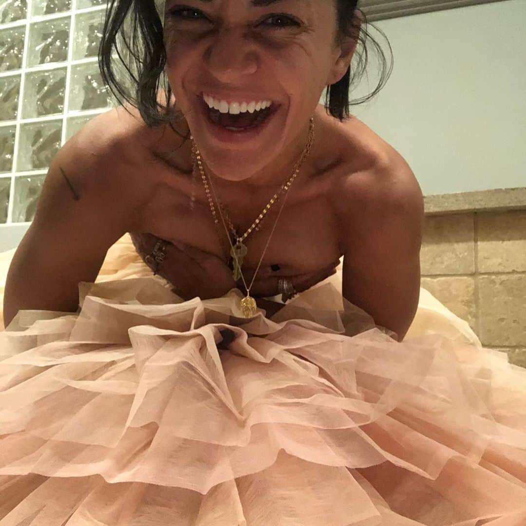 ジェシカ・ゾアのインスタグラム：「🎀」