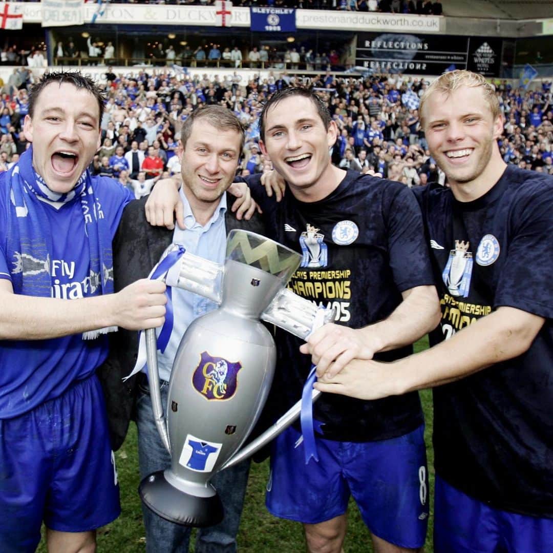 フランク・ランパードのインスタグラム：「Great memories of this day 15 years ago. Enjoy the rerun of the Bolton match on the Chelsea website 💙」