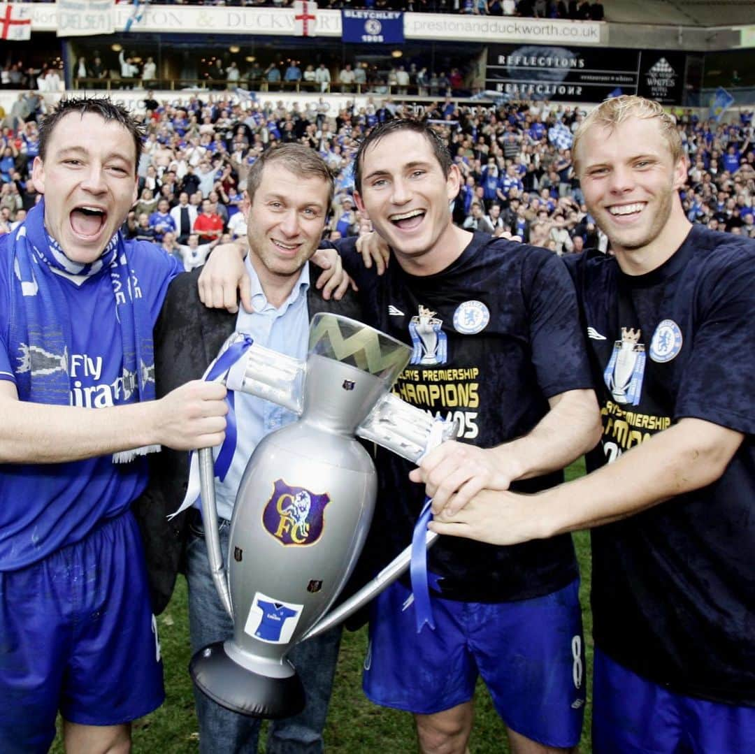 フランク・ランパードのインスタグラム：「Great memories of this day 15 years ago. Enjoy the rerun of the Bolton match on the Chelsea website 💙」