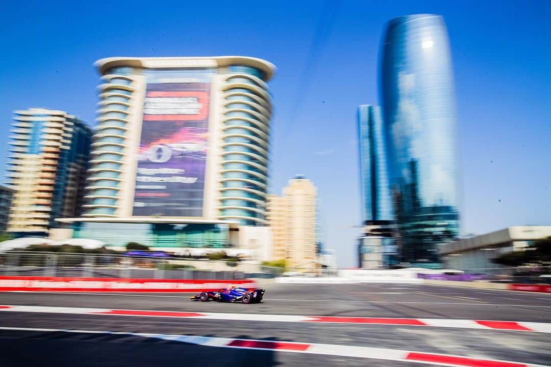 松下信治のインスタグラム：「Around this time last year at Baku #memories」