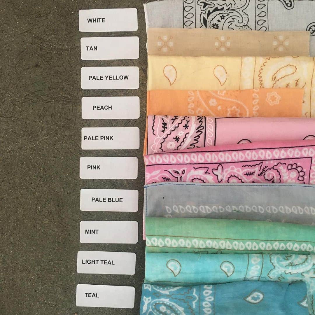 カレンザンボスビンテージクチュールさんのインスタグラム写真 - (カレンザンボスビンテージクチュールInstagram)「Heading out to make deliveries! New colors and fabrics. All masks are hand stitched by “KZ.”☺️ 25.00ea. If you want letters or phrases it is 2.00 per letter.. create your own one of a kind! DM or email me at karenzambos@mac.com for orders and details! Stay safe out there! #masks #staysafe #westhollywood #covid_19 #custom #theskinconcierge #itsallinthedetails (and the eyebrows)」5月1日 6時36分 - karenzambos