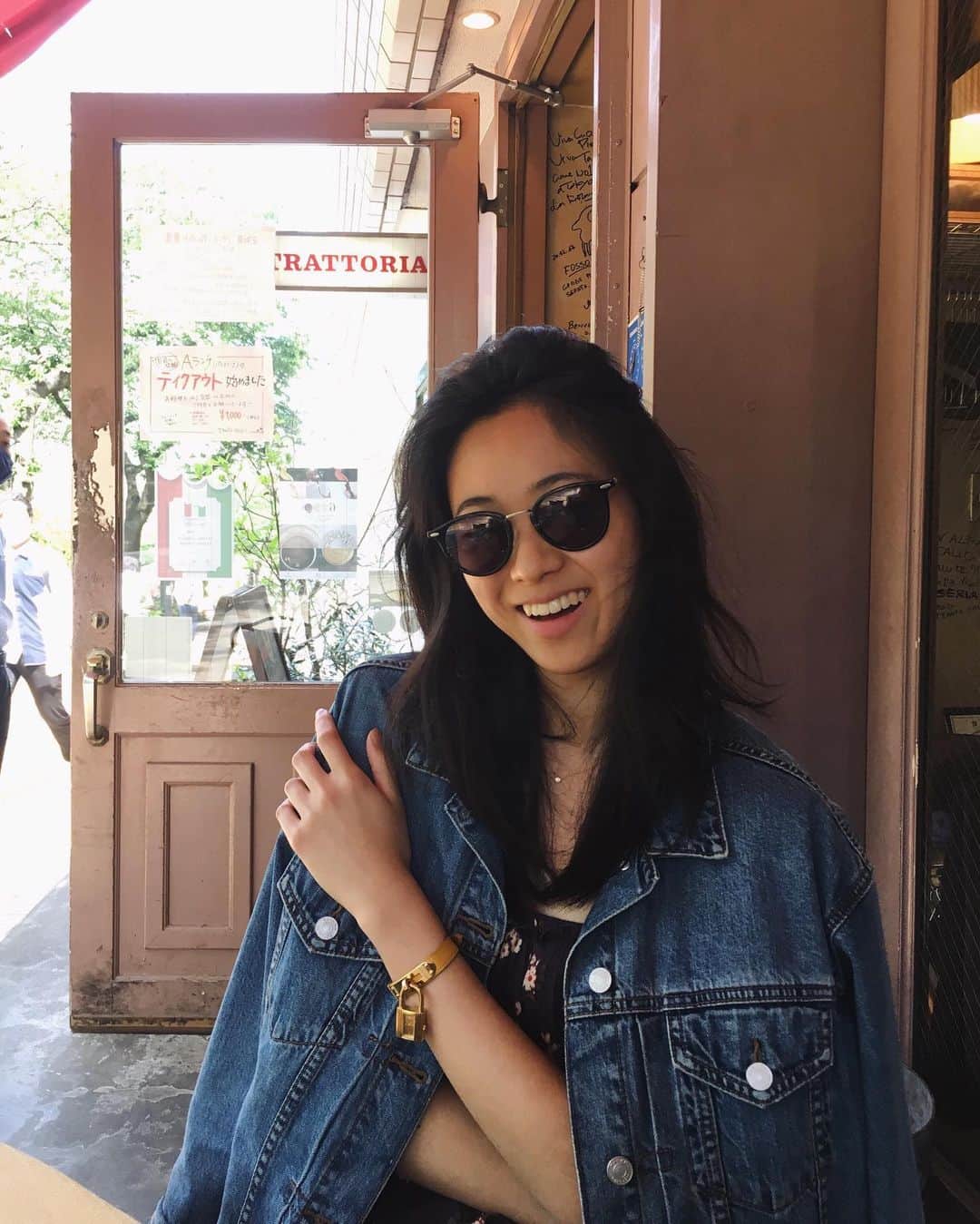 芦田ユリナのインスタグラム：「🌼☀️」