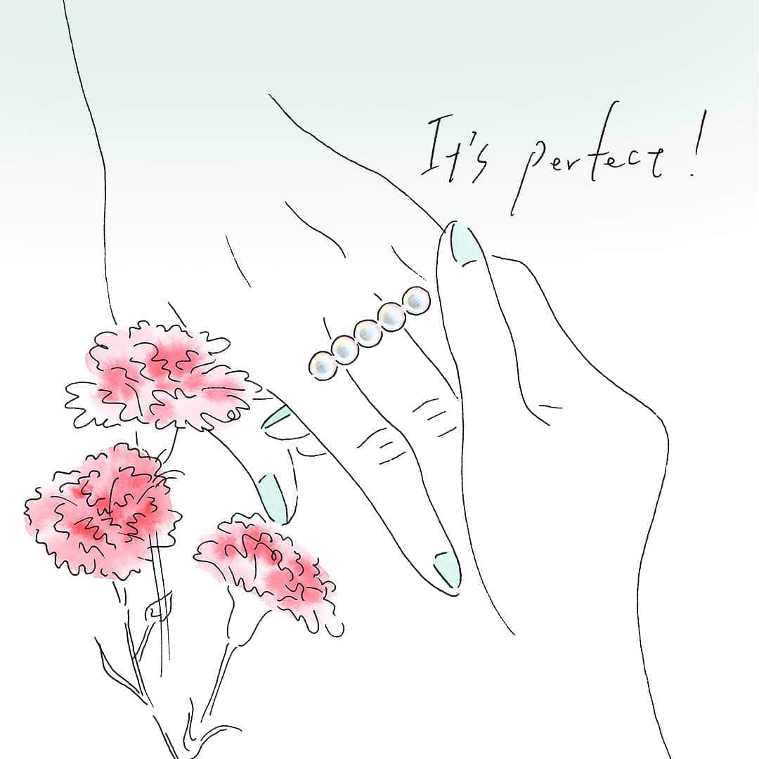 のインスタグラム：「To Mom, with all my love. The pearls glow beautifully on your hand. #TASAKI #mothersday #TASAKIbalance #balancesignature #TASAKIpearl #pearl #ring」