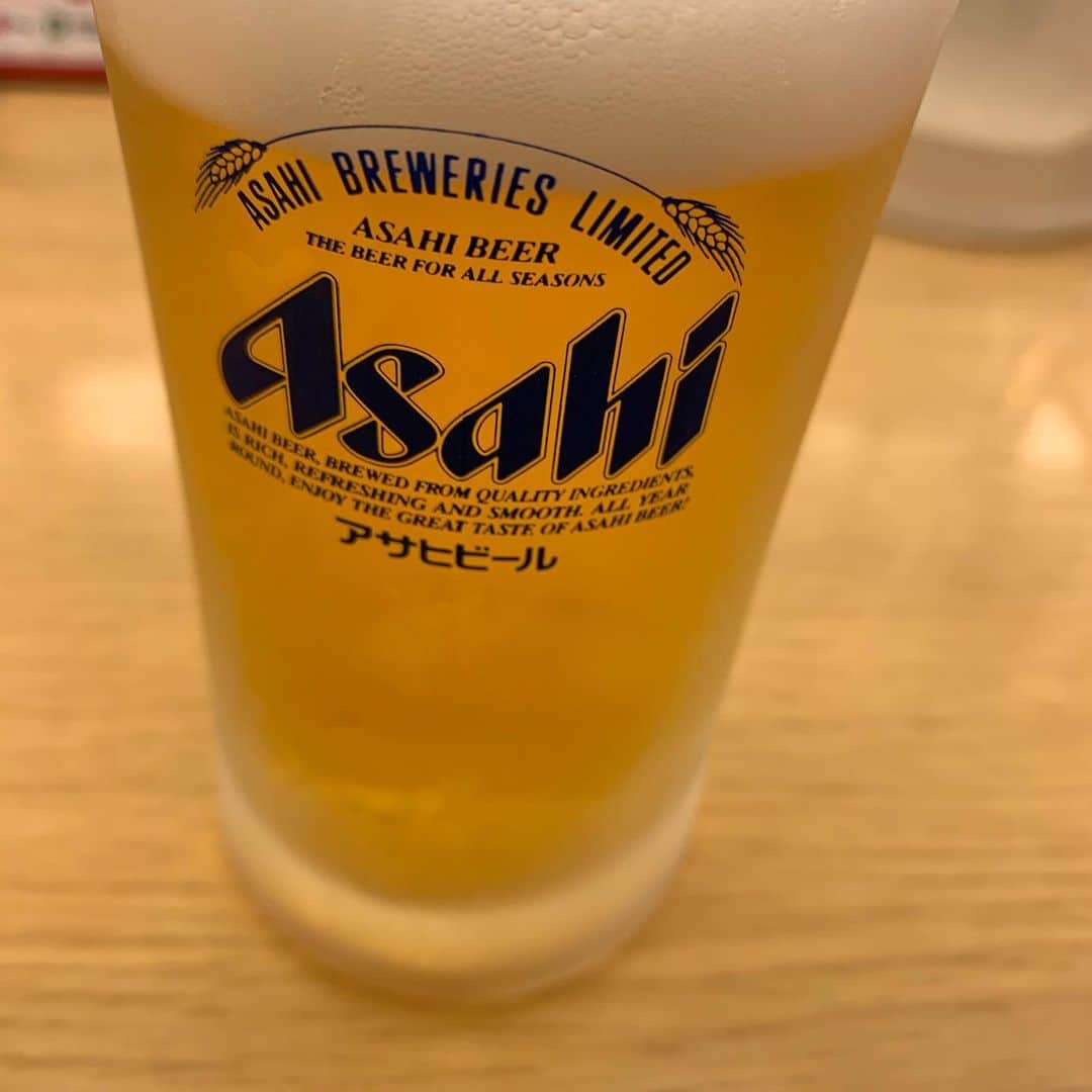 飯田カヅキさんのインスタグラム写真 - (飯田カヅキInstagram)「業務終了、即酒！  #beer #ビール #asahi」5月1日 18時16分 - kazukiiida_strange