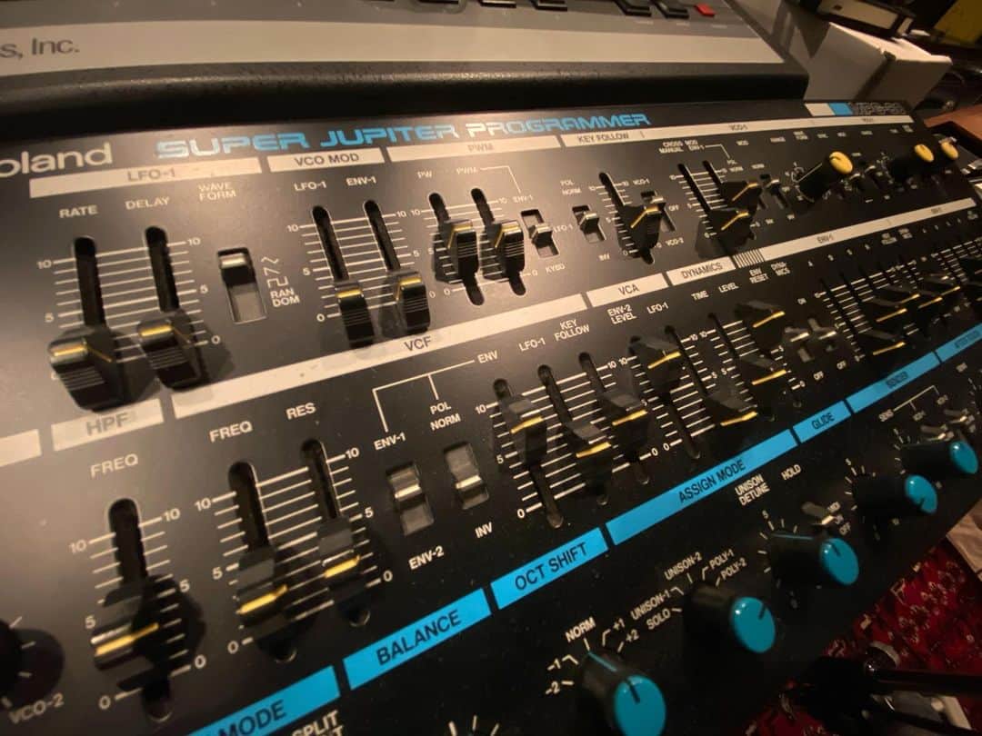 本間昭光のインスタグラム：「地味な作業が楽しい。  #MKS-80」