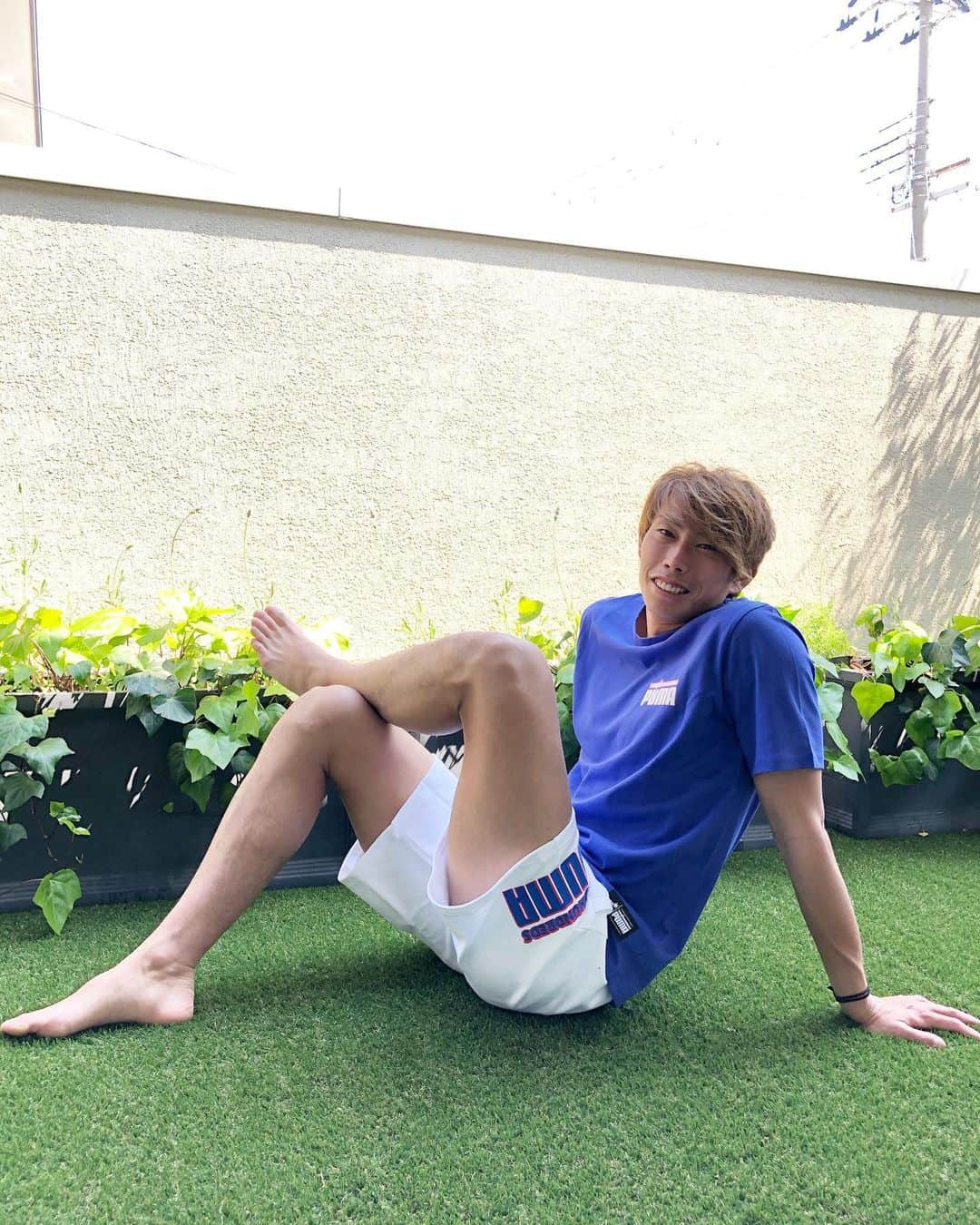 東口順昭のインスタグラム：「春ですねー🌸 pumaですねー🐆 #puma #おうちふぁっしょんしょー #お揃い募集中」