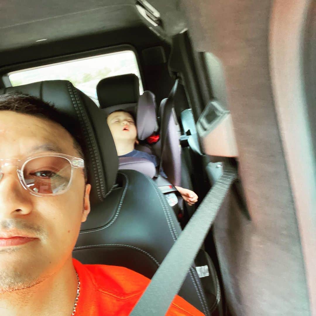 余文樂のインスタグラム：「😴😴😴」