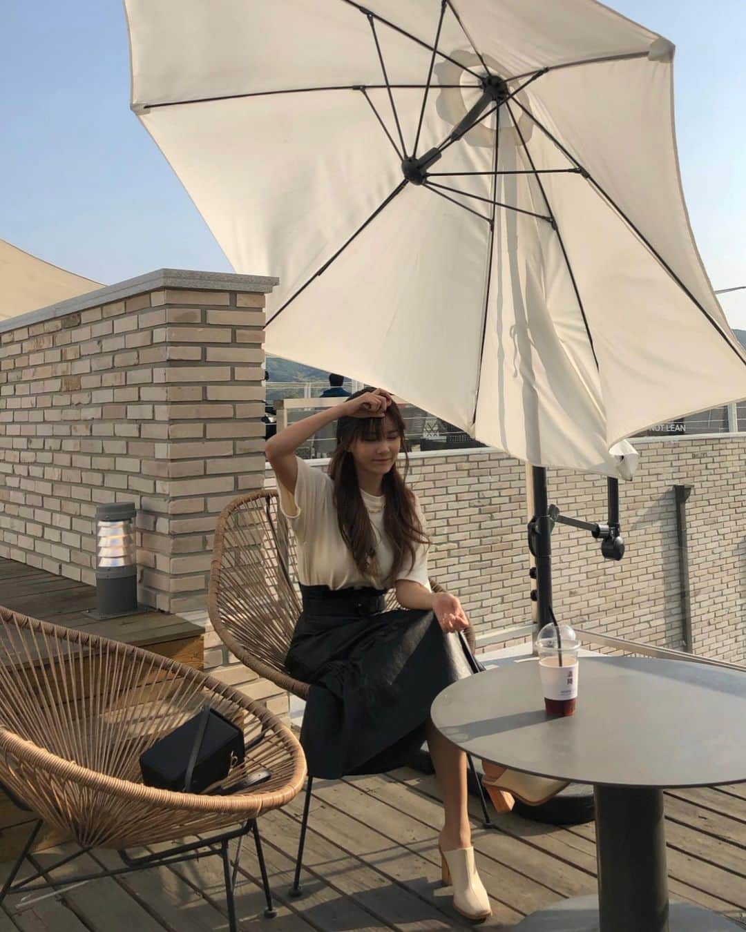 キュリ さんのインスタグラム写真 - (キュリ Instagram)「앞머리 못해먹게따😑」5月1日 14時55分 - qtfreet