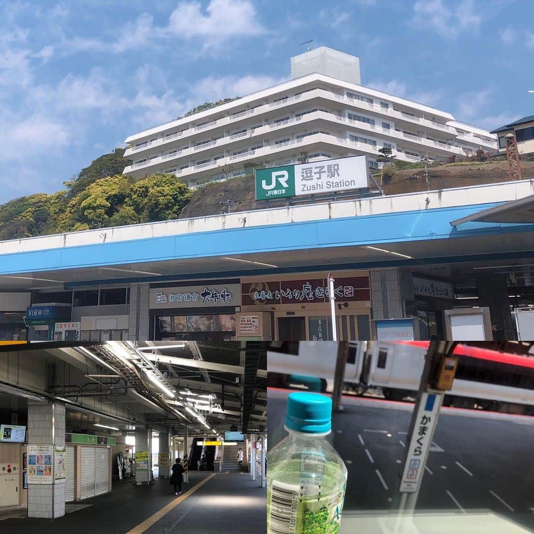 hajimeのインスタグラム：「外出自粛要請が出ているとはいえ、お相手あっての仕事ですので、なかなかそうもいかない方もいるのではないでしょうか？ 私もそのうちの一人でございます。  いつもでしたら確実に一杯ひっかけて帰るところですが…… 本日はそちらも自粛し、最低限の仕事をして直行直帰しております。 早く平穏な日々が戻りますように…🍺 #おうちで飲もう#外で飲みたい#コロナ疲れ」