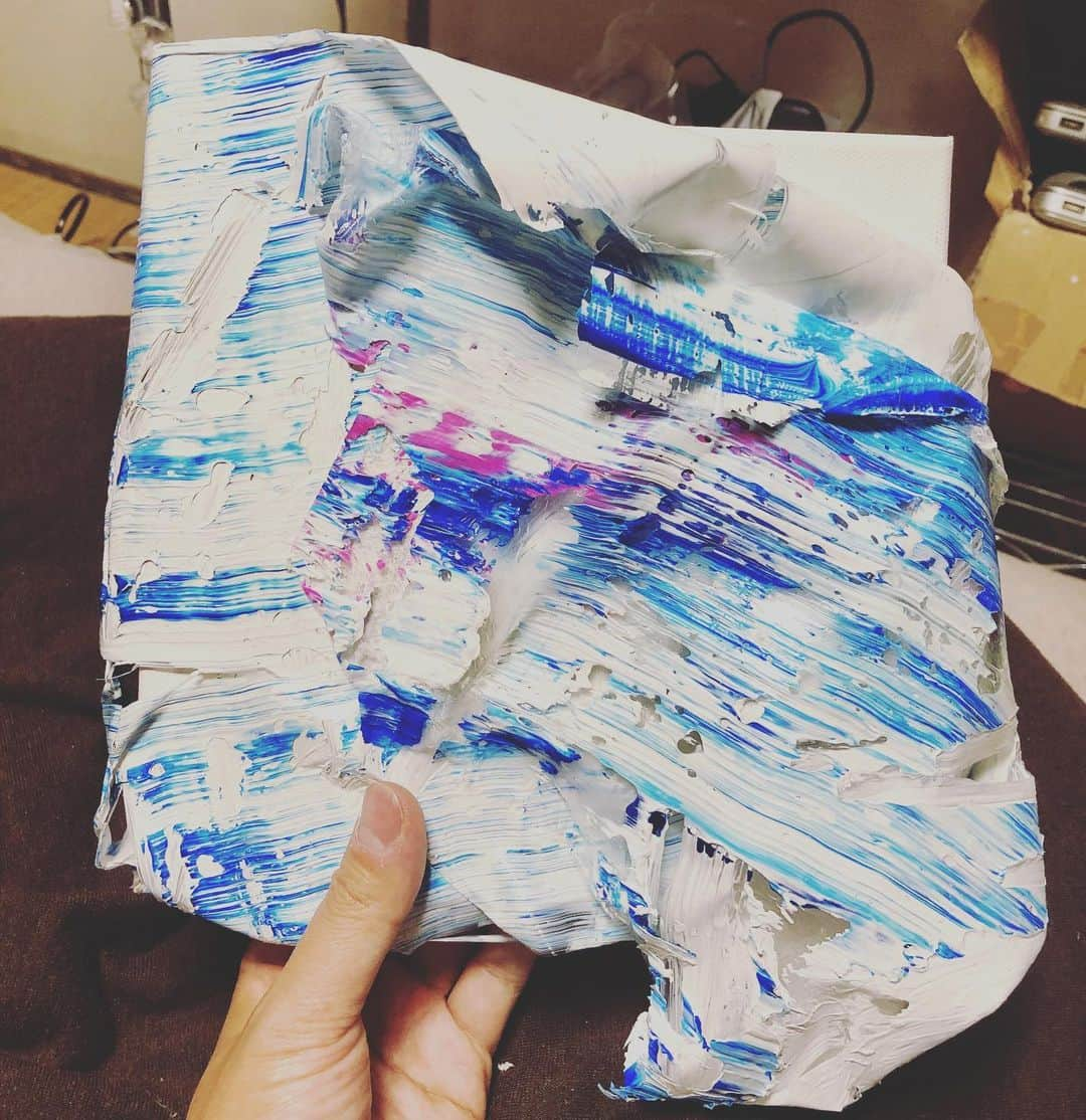 杉田陽平さんのインスタグラム写真 - (杉田陽平Instagram)「Thank you sold out. #sugitayohei#artcollector#contemporaryartcurayter#contemporarypainting #abstractpainting  #instaart #contemporaryart #japaneseart #interiordesign #amazingart #museum#artgallery #お部屋コーディネート  #artfairtokyo #杉田陽平 #月刊アートコレクターズ #ワンピース倶楽部  #月刊美術 #美術の窓 #美術手帖#BSフジ#ブレイク前夜#アートのある暮らし教会#テレワークスペース」5月1日 16時19分 - sugitayoheiart