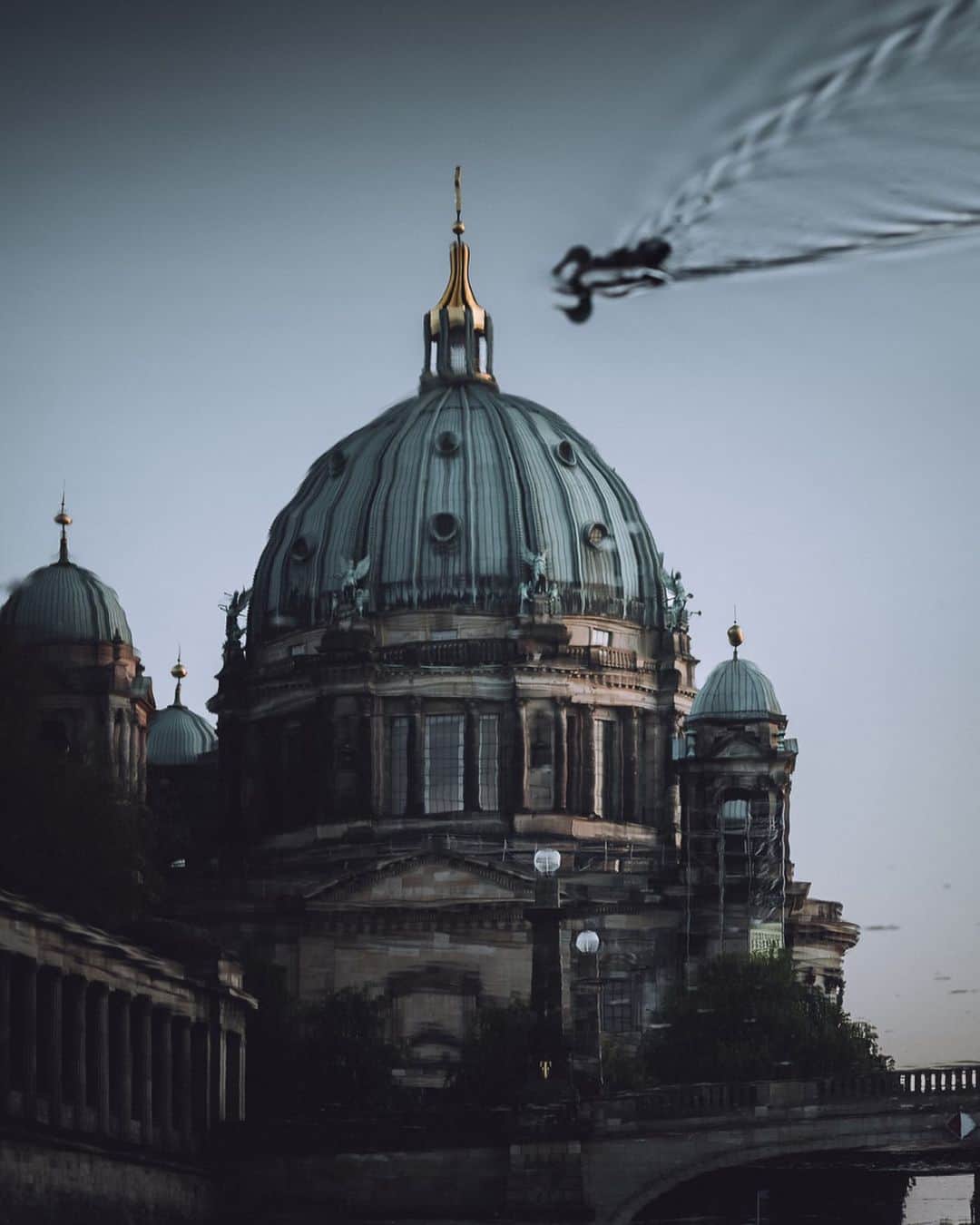 Thomas Kakarekoのインスタグラム：「little signs of hope  #berlin」