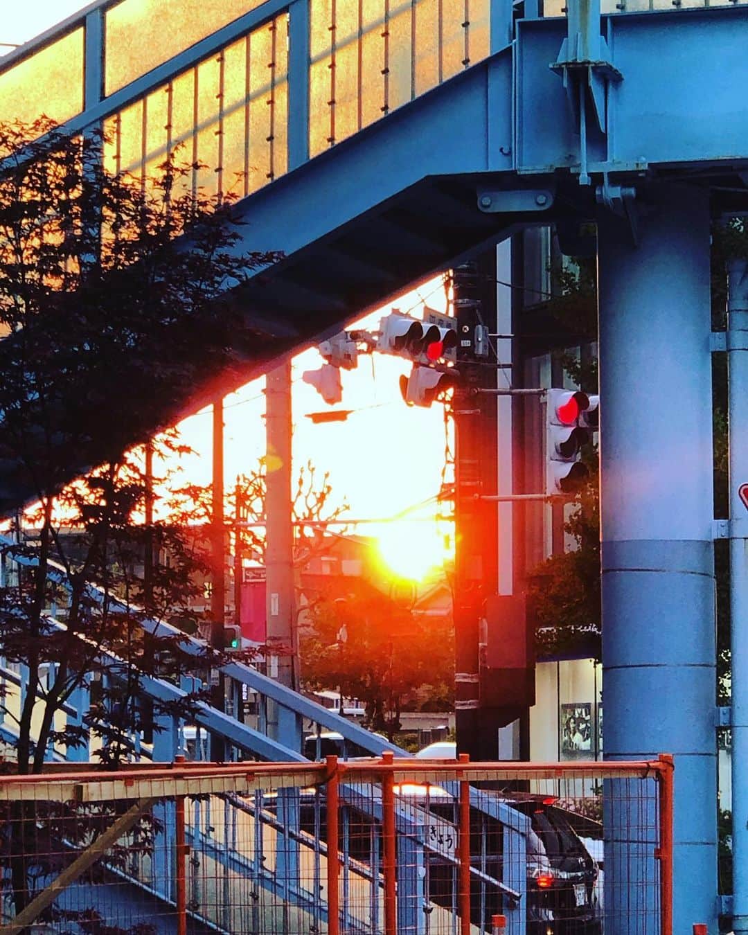 名越康文さんのインスタグラム写真 - (名越康文Instagram)「#今日の夕陽」5月1日 21時35分 - nakoshiyasufumi