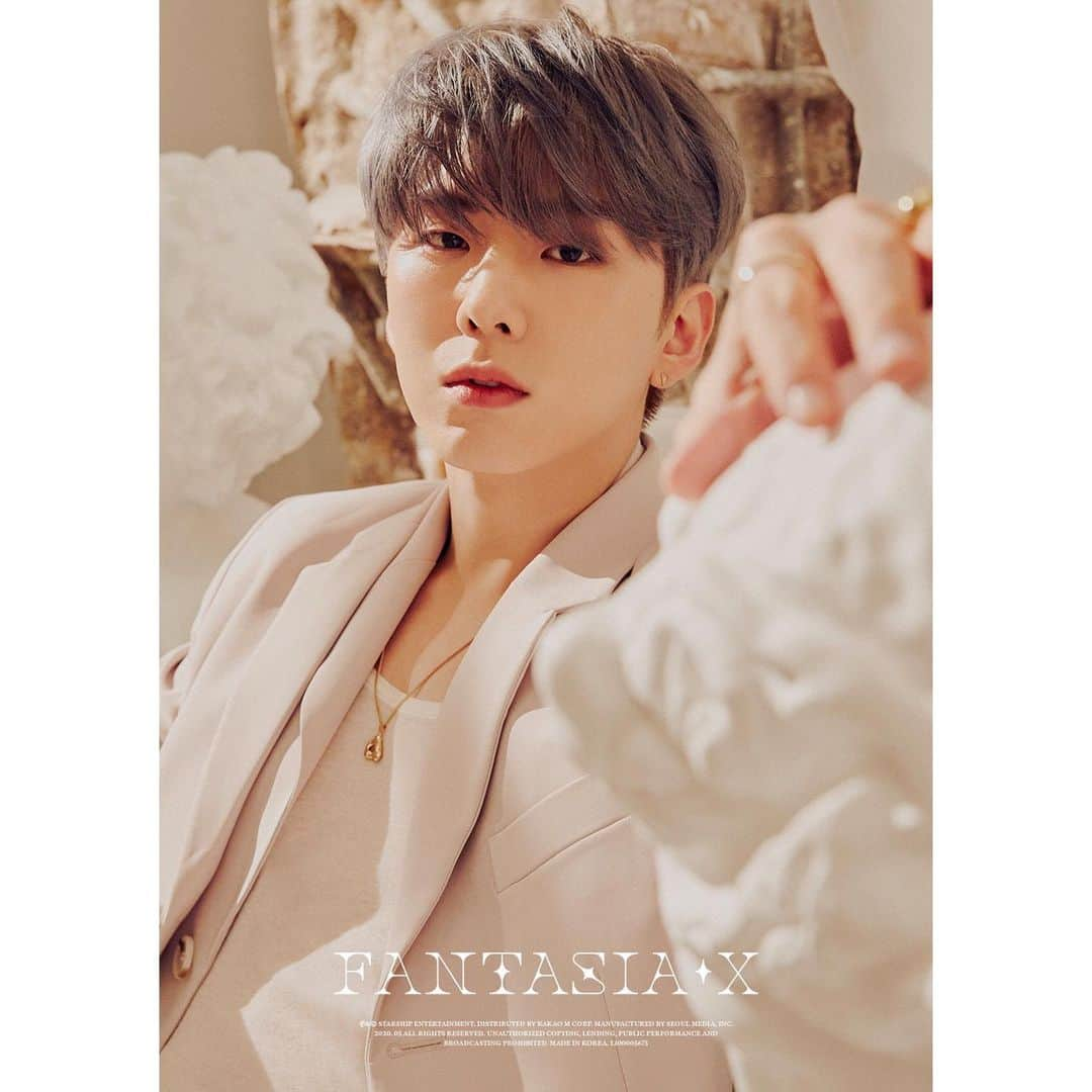 Monsta Xさんのインスタグラム写真 - (Monsta XInstagram)「MONSTA X MINI ALBUM <FANTASIA X> ⠀ 📌 #CONCEPT_PHOTO #2 #민혁 #MINHYUK #기현 #KIHYUN ⠀ #몬스타엑스_컴백 #몬스타엑스 #MONSTAX #MONSTA_X #FANTASIA_X #몬스타엑스5월11일컴백 #몬스타엑스판타지아엑스 #몬스타그램 #MONSTAGRAM」5月1日 22時00分 - official_monsta_x