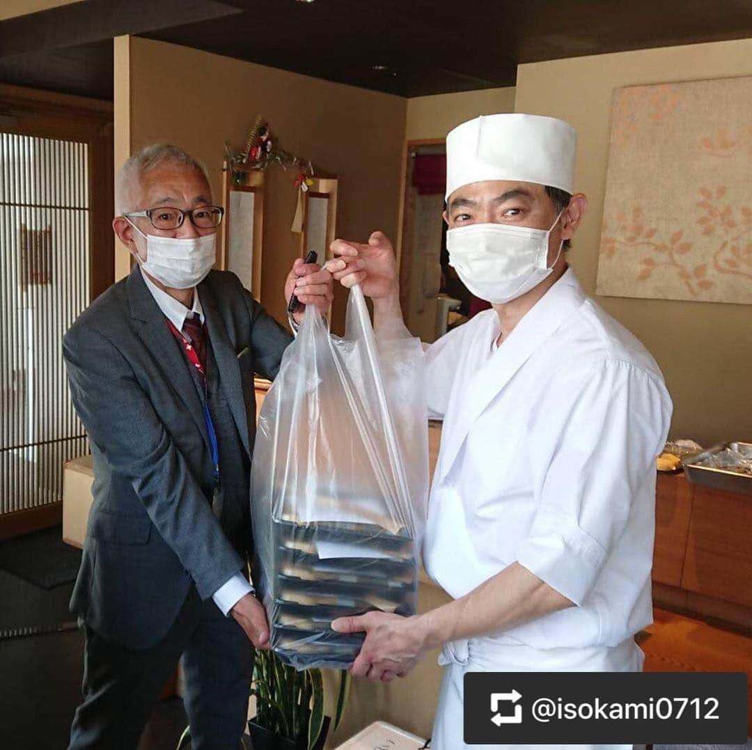 岩波拓也さんのインスタグラム写真 - (岩波拓也Instagram)「このような活動を始めました。 微力ではありますが最前線で働いていただいている方々の力になりたいと思います。  様々な状況がありますが手を取り合って助け合いながらみんなで乗り越えていきましょう！  @isokami0712」5月1日 22時01分 - takuya_iwanami