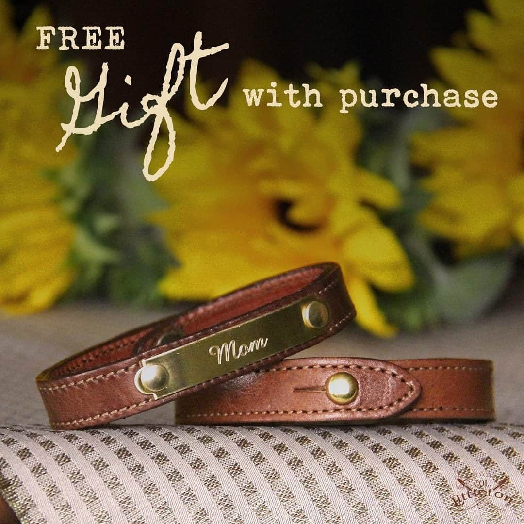 カーネルリトルトンさんのインスタグラム写真 - (カーネルリトルトンInstagram)「FREE “Mom” Bracelet* with any $75+ purchase now thru Tuesday, May 5th 11:59pm CST. Promo Code: MOM20 . . *Enter Promo Code AND Bracelet Size in “Order Notes” at checkout. See our Facebook post for Bracelet Size Chart or on our website under one of our bracelets.  #MothersDay #Mom #MomsDay #FREE #GiftWithPurchase #Leatherbags #Leather #Leathergoods #Handmade #Handcrafted #MyColStyle #ColLittleton #Tennessee #MadeInUSA」5月1日 22時38分 - colonellittleton