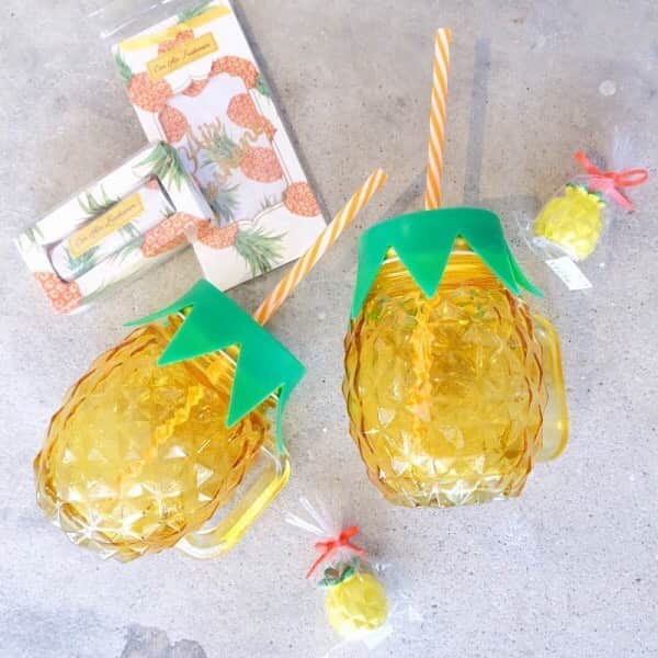 eight o eight のインスタグラム：「. . . ＰＩＮＥＡＰＰＬＥ . . . . #パイナップル #おうち時間 #おうちカフェ #beach #sea #beachhouse #beachstyle #beachgirl #california #aloha #hawaii #アロハ #ビーチ雑貨 #ビーチハウス #ビーチスタイル #ビーチライフ #ハワイ#ハワイアン #ハワイ雑貨 #コースタルリビング #カリフォルニア雑貨 #カリフォルニアライフ#カリフォルニアスタイル#雑貨#海 #海を感じる雑貨」