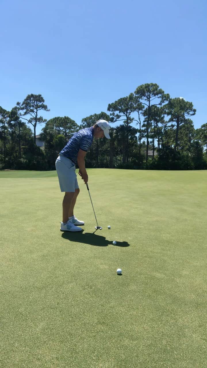 ルーク・ドナルドのインスタグラム：「I’ll always start my putting with this lag putting drill - a great way to dial in your distance control. Again it’s utilizing variability and adding pressure.  Remember solid contact is the best way to control your speed, so accelerating to the ball and not past the ball will really help with this.  Tour pros average 2 putts from around 30 ft so by doing this drill from 40-60ft and being able to two putt all 9 putts you are technically better than Tour average. If you don’t 2 putt everyone you have to start again. #LDTips #lagputting #pressure #variability #staysafe #stayhealthy」