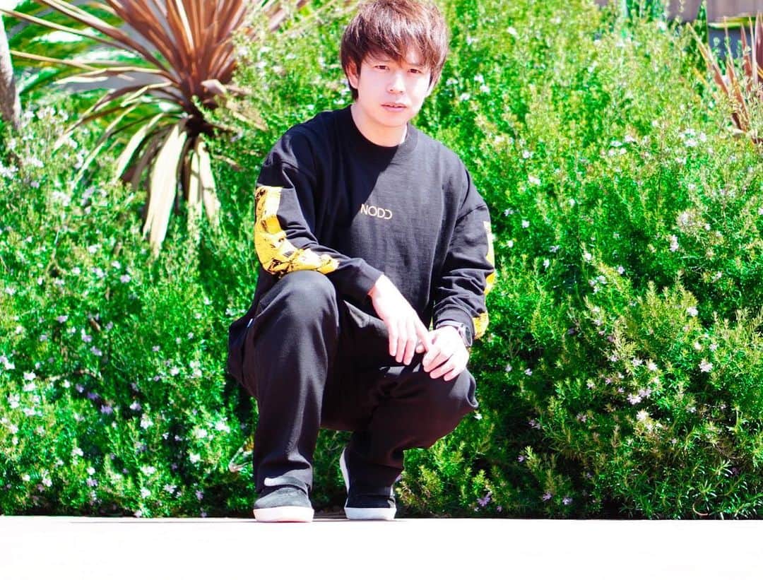 石田太志のインスタグラム：「I assumed office @nodd_jp ambassador! Thank you so much. And theirs concept is great. That’s why I decided to assume office. ･ #footbag #taishiishida #soccer #follow #worldchampion #performance #performer #instagramer #hackysack #nodd #fashion #apparel #art #handicap #handicapped #handicapart」