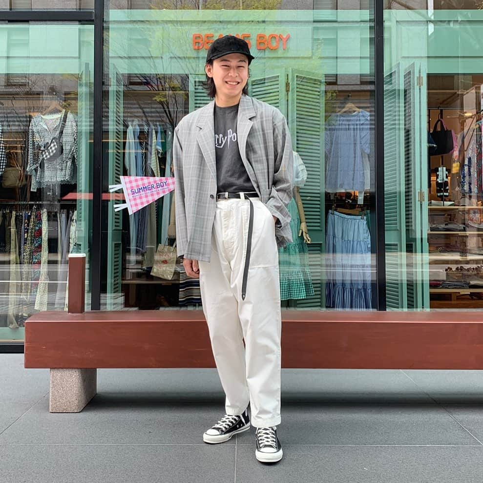 ビームス金沢さんのインスタグラム写真 - (ビームス金沢Instagram)「STAFF STYLING  #BEAMS #beams  #mens_fashion  #mens_street_style #mens_street_fashion  #メンズファッション  #メンズストリートスタイル  #メンズストリートファッション  #金沢 #石川 #日本 #ビームス金沢 #ビームス金沢店店舗は当面の間休業しております」5月2日 21時40分 - beams_kanazawa