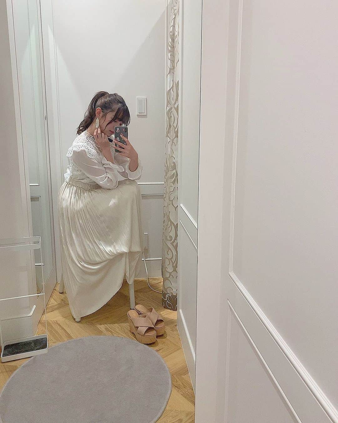平野夢来（ゆぴぴ）のインスタグラム：「🏹🤍 ・ ・ ・ ・ #lnstalike #like4like #f4f #lnstagood #lnstapic  #cecilmcbee #ぴぴスタイル」