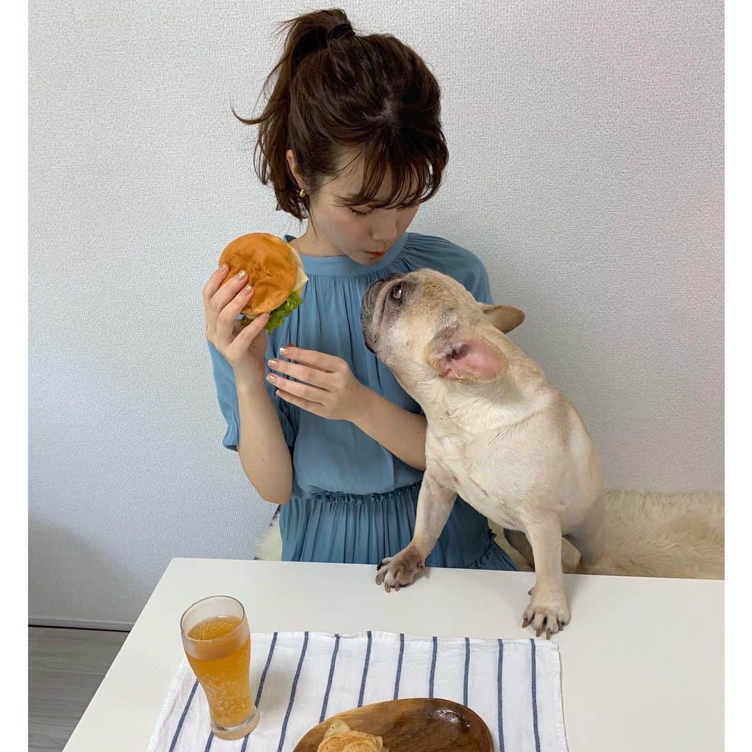西谷菜々のインスタグラム：「. 家ハンバーガーなGW🍔 op @maison_couleur_ 🤍」