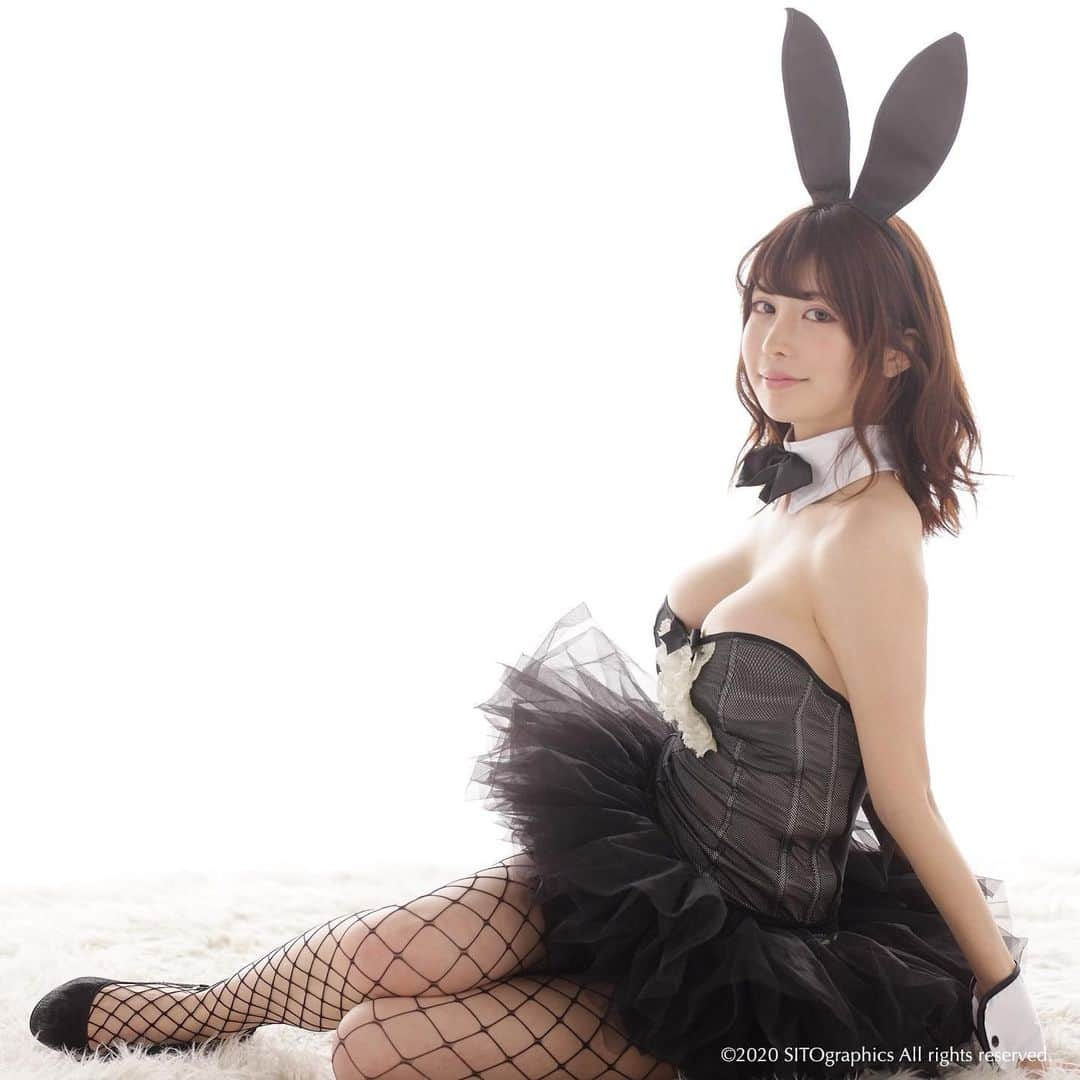 南まりあさんのインスタグラム写真 - (南まりあInstagram)「bunny girl 2🐰💰」5月2日 14時42分 - ria0333