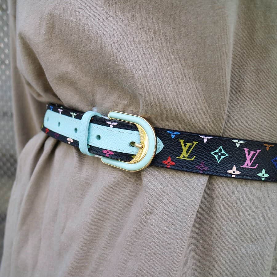 Vintage Brand Boutique AMOREさんのインスタグラム写真 - (Vintage Brand Boutique AMOREInstagram)「Vintage Louis Vuitton multicolor monogram belt size 80  On webstore search for AO24882  Free Shipping Worldwide✈️ DM for more information ≫ ≫ ≫✉️ info@amorevintagetokyo.com  #ヴィンテージ #エルメス  #ヴィンテージエルメス #ヴィンテージブランドブティック #アモーレ #アモーレトーキョー #表参道 #青山 #東京 #hermes #vintage #vintageHermes #hermesvintage#amoretokyo #amorevintage #vintageshop」5月2日 15時36分 - amore_tokyo
