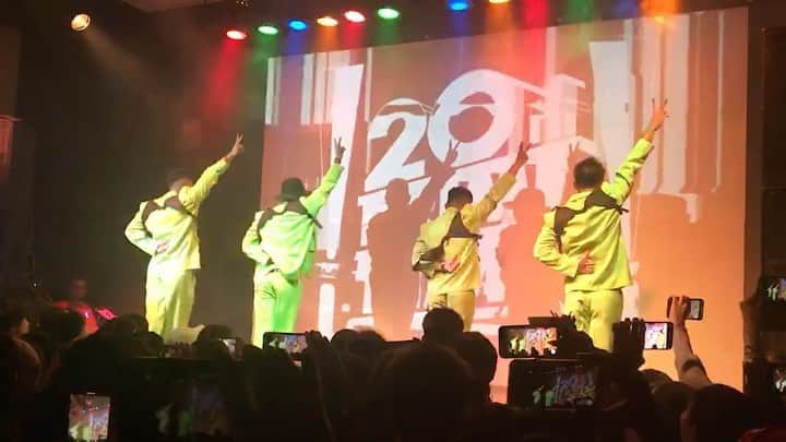SONNYのインスタグラム：「『終わり良ければ全て良し』チームのSHOW作りには常に意識してる事。最後が締まればやり切った感が伝わり自然ともらえる拍手と歓声👏📣 .  2019/7/7 “PRIME TIME 20th Anniversary” @prime_yoshizo  @georgeprimetime  @yu.ki.primetime  #prime20th」