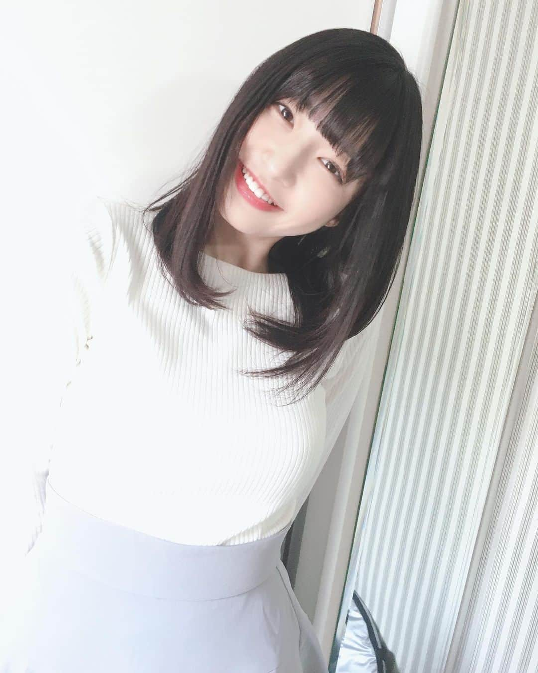 我妻ゆりかさんのインスタグラム写真 - (我妻ゆりかInstagram)「私のファンの人優しい人おおくてすっごく好き〜〜(๑ ᴖ ᴑ ᴖ ๑)🌸やっさしい世界っ♪やっさしい世界っ♪いつもコメントありがとうね！！！よろこんでます✨」5月2日 16時10分 - wagatsuma_yurika