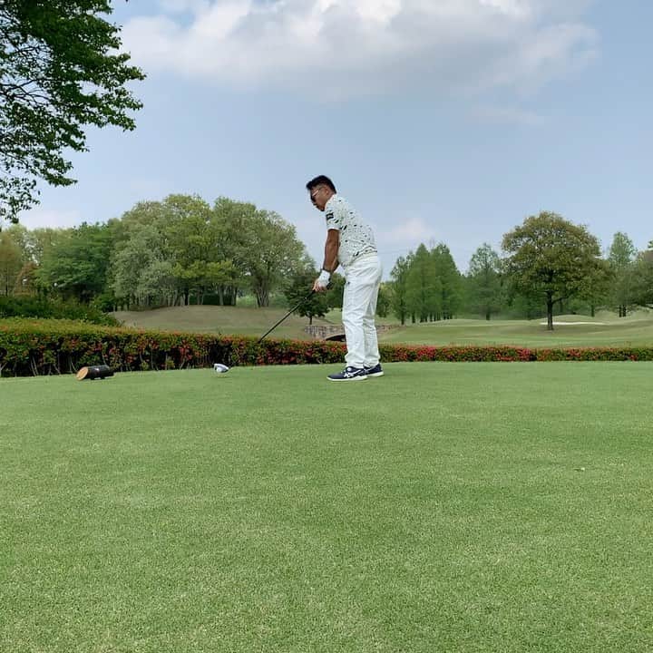 片山晋呉のインスタグラム：「今夜もYouTube配信します^ ^ 　楽しみにしていてください^ ^#golf#youtube」