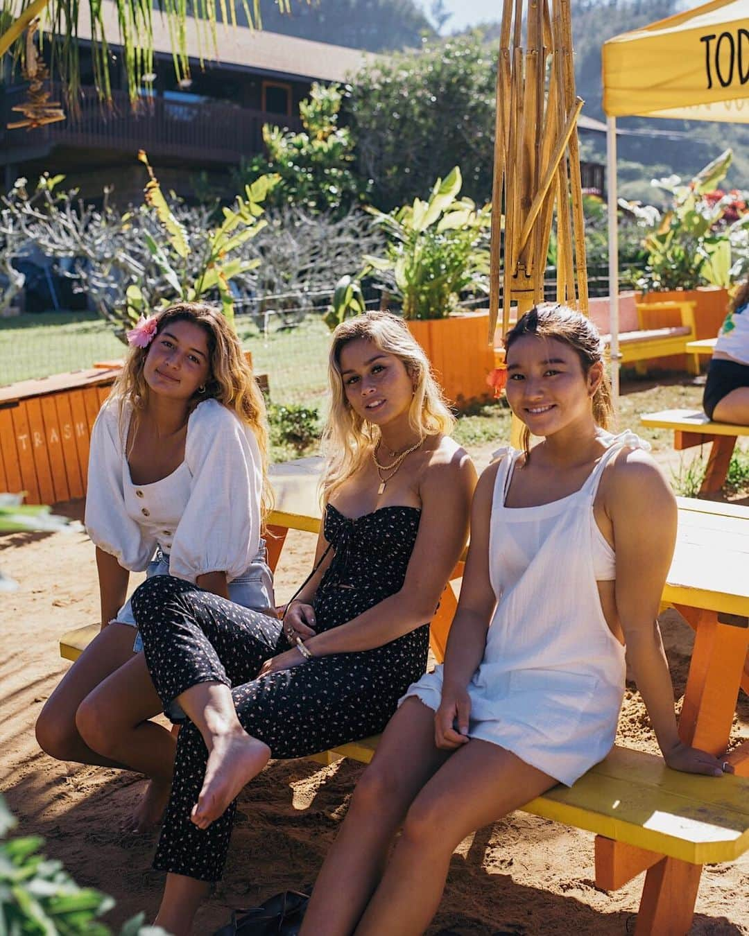 松田詩野さんのインスタグラム写真 - (松田詩野Instagram)「❤️🍒 @alessaquizon  @luanasilva__ ﻿ ﻿ #hawaii﻿」5月2日 20時23分 - shinomatsuda