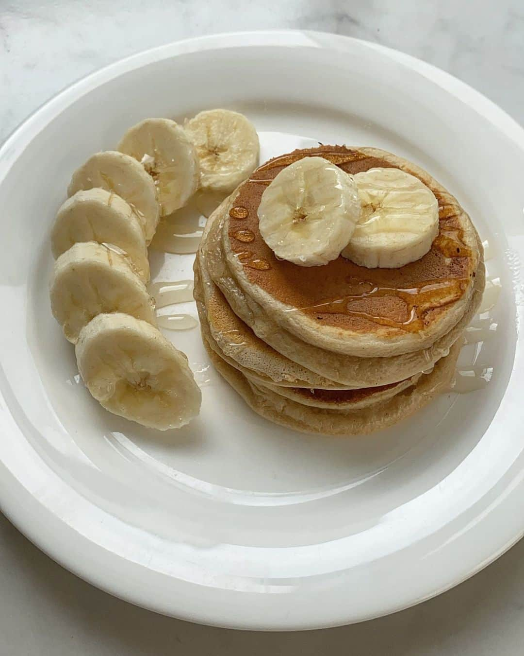 せたこさんのインスタグラム写真 - (せたこInstagram)「最近よくパンケーキを焼いているせたこです🥞 プロテインパンケーキだよっ 甘味料はアガベシロップ🤩 #setakitchen #せたきっちん #パンケーキ#proteinpancakes  #お家時間 #お家カフェ」5月2日 20時54分 - setako