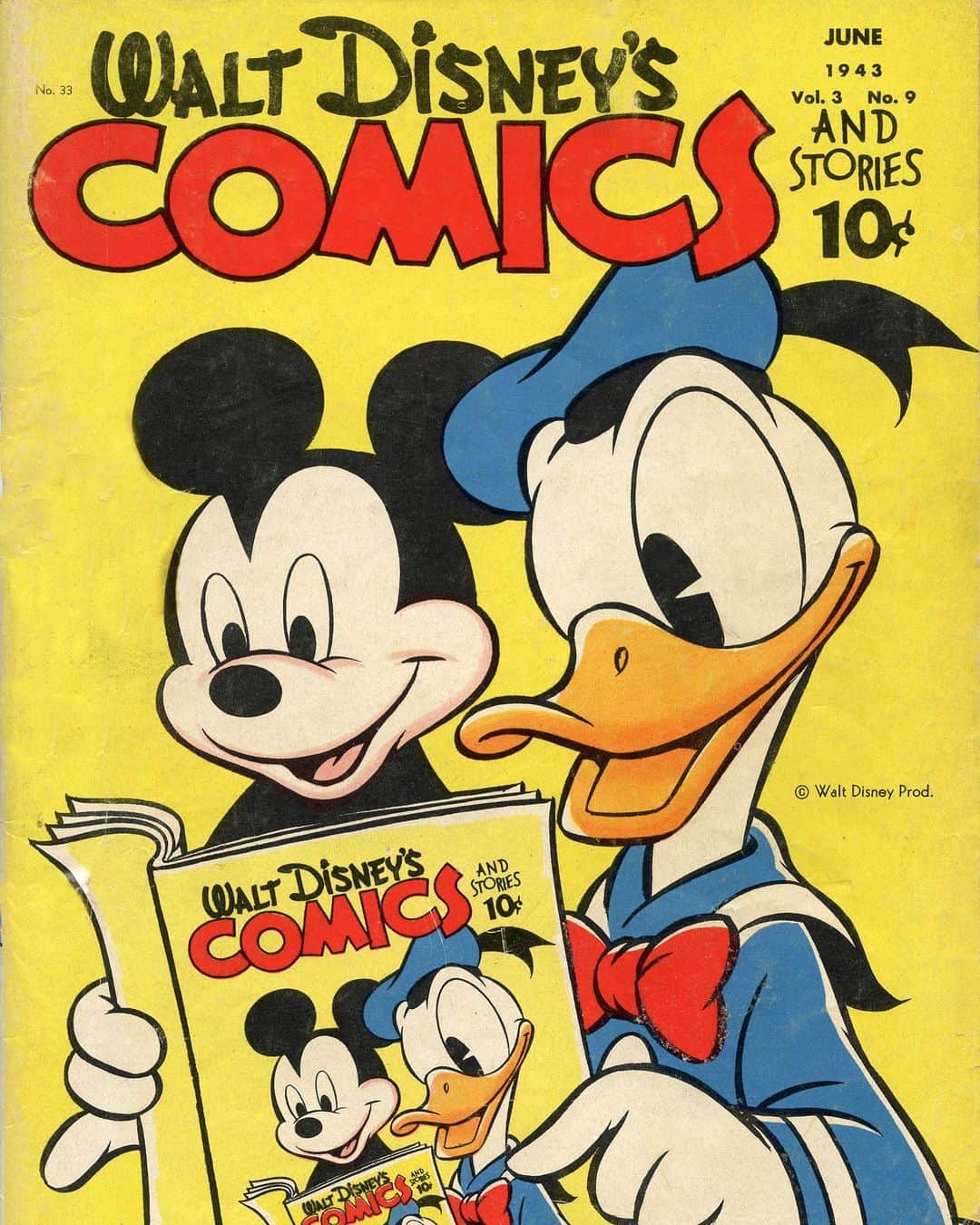 ミッキーマウスさんのインスタグラム写真 - (ミッキーマウスInstagram)「A 1943 classic comic featuring two forever pals! Drop a ❤️ for Mickey or 💙 for Donald!」5月2日 23時35分 - mickeymouse
