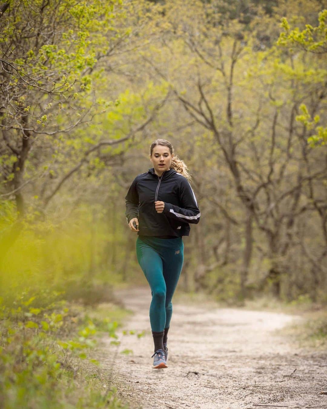 ラウラ・デ・ウィットのインスタグラム：「Love running in these beautiful sceneries 🌍🌱」