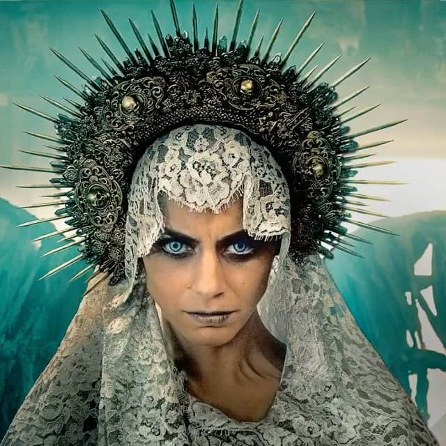 ロレンザ・イゾのインスタグラム：「Nuevo episodio mañana!  @pennydreadful 💀 NEW episode tomorrow #cityofangels」