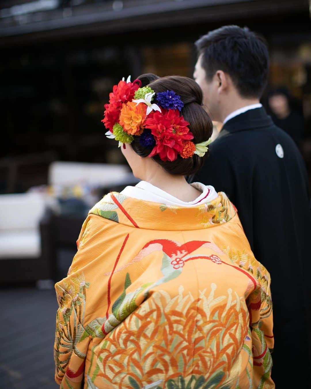 小林樓《新潟県見附市：結婚式場》のインスタグラム：「日本髪　新婦の美しさが引き立ちます  #小林樓#結婚式#新潟結婚式#wedding#ウェディング#和モダン#結婚式レポ#大人女子#大人可愛い#大人婚#可愛い#日本庭園#JapaneseGarden#和婚#白無垢#色打掛#新潟県#新潟#見附市#見附#和婚をもっと盛り上げたい#新潟プレ花嫁#新潟卒花嫁#新潟花嫁#ウェディングフォト#プレ花嫁#卒花嫁#前撮り#思わず写真を撮りたくなる結婚式」