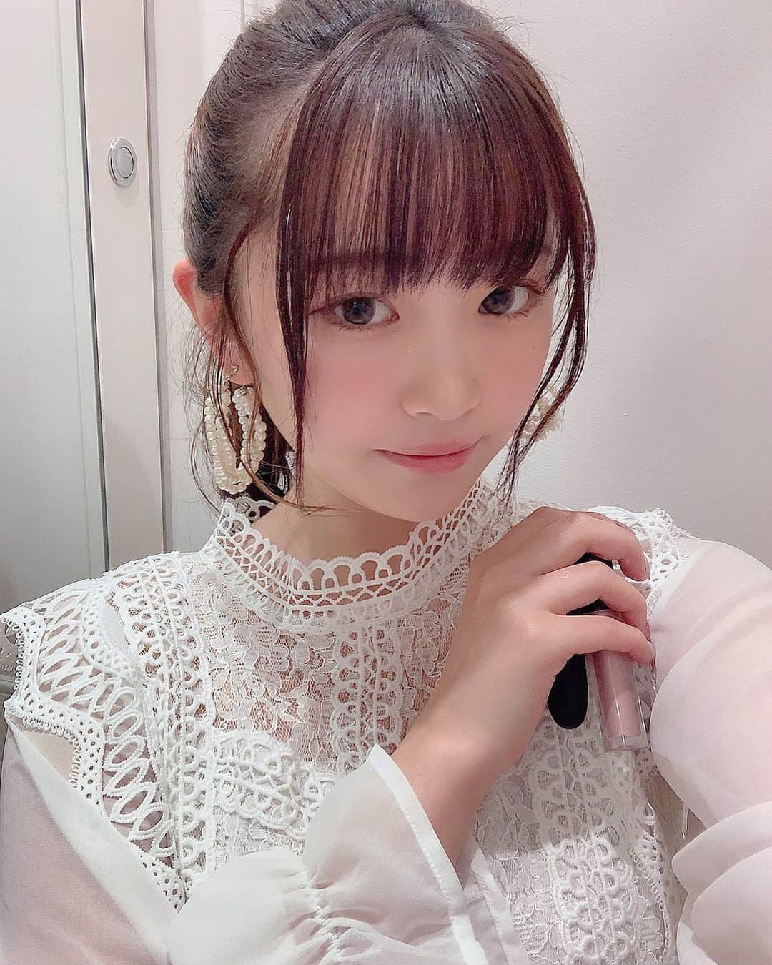 平野夢来（ゆぴぴ）のインスタグラム：「お口の色がないけど載せちゃいまふ😽 ・ ・ ・ 最近天気よくて嬉しい😎 #lnstalike #like4like #f4f #lnstagood #lnstapic  #cecilmcbee」